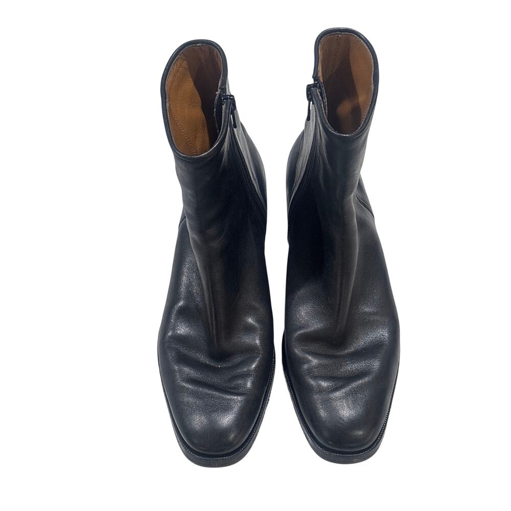 Women’s Jeffrey campbell size 8 boots